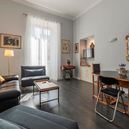Piazza Del Popolo Apartment With View ローマ エクステリア 写真